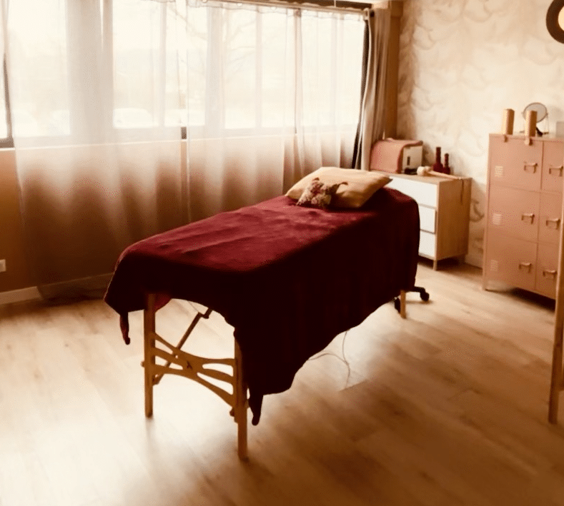 Photo du cabinet de soins énergétiques de Douceur des lunes à Meythet en Haute-Savoie