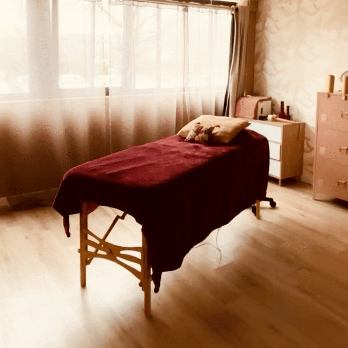 Photo du cabinet de soins énergétiques de Douceur des lunes à Meythet en Haute-Savoie